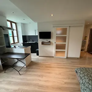 https://villa-des-lucioles.fr-provencehotel.com